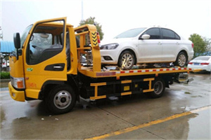 南澳附近拖车救援24小时服务热线